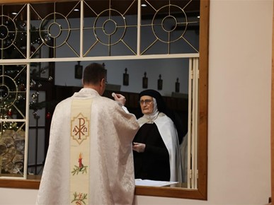 /A/2025/12/[UŽIVO] Povratak relikvija bl Alojzija Stepinca u Zagreb i zatvaranje Jubilejske godineNovi direktorij/251228 Zatvaranje Jubilejske godine - misa u Brezovici (12).jpeg